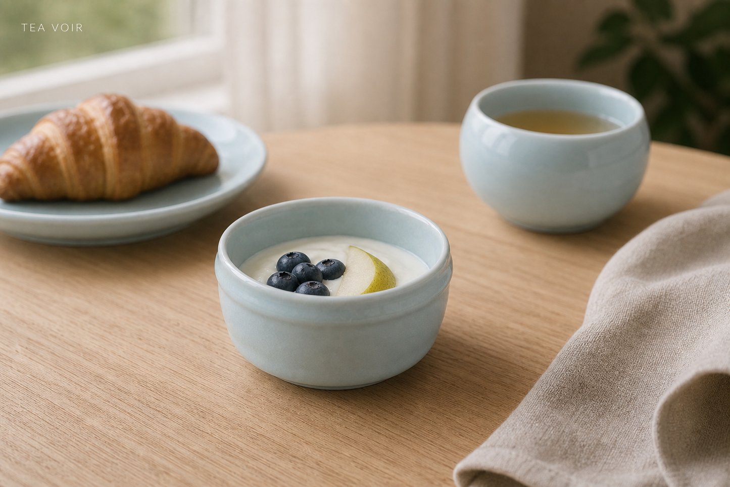 TEA VOIR Pale Celadon Banded Ceramic Bowl
